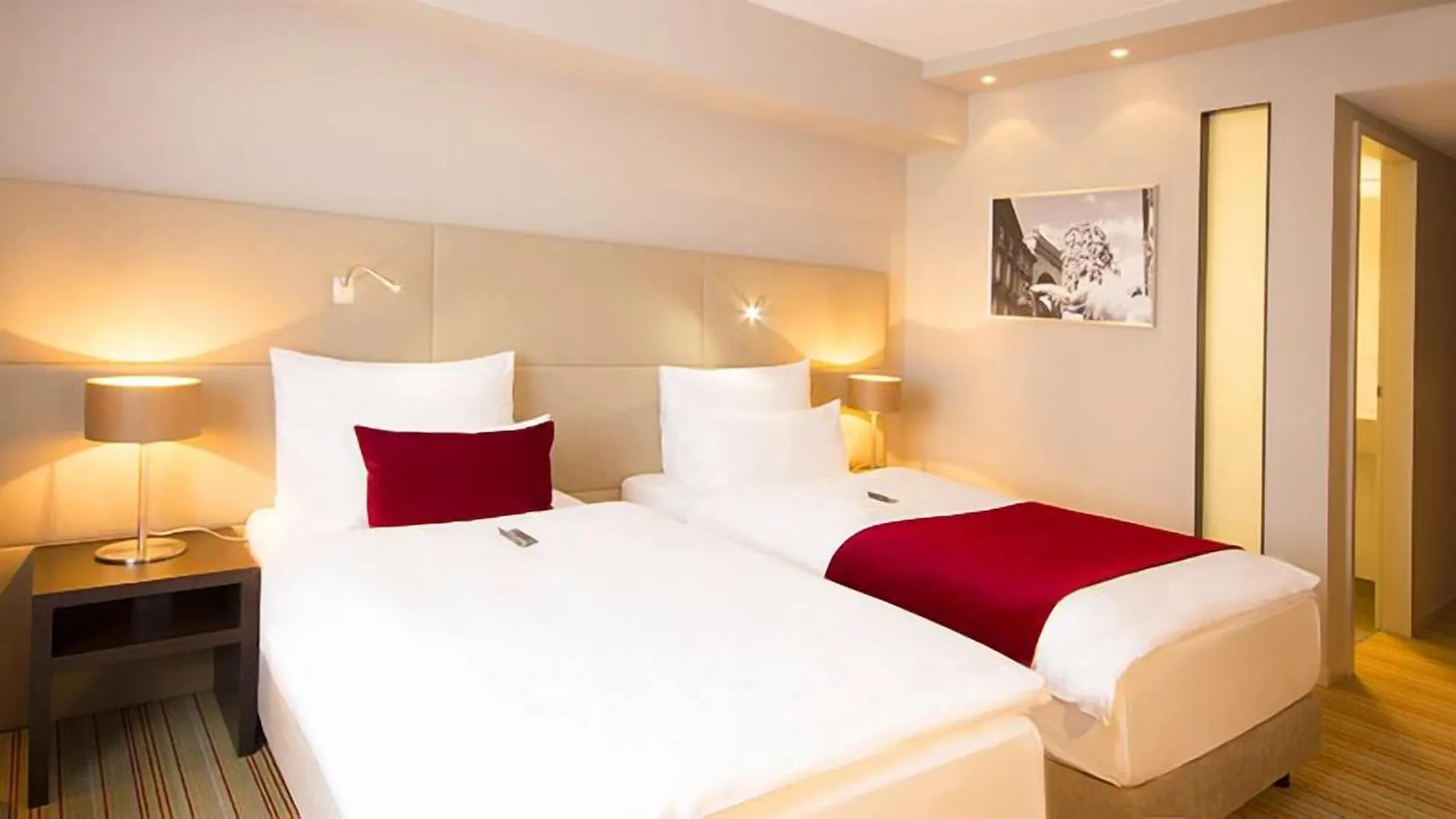 Marc Muenchen (Adults Only) Hotel 4*, München Németország